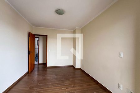 Apartamento à venda com 117m², 3 quartos e 2 vagas Apartamento à venda com 117m², 3 quartos e 2 vagasQuarto 2