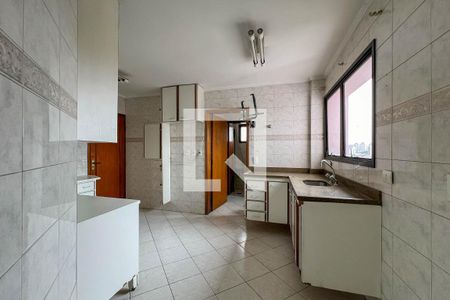 Apartamento à venda com 117m², 3 quartos e 2 vagas Apartamento à venda com 117m², 3 quartos e 2 vagasCozinha