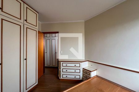 Apartamento à venda com 117m², 3 quartos e 2 vagas Apartamento à venda com 117m², 3 quartos e 2 vagasQuarto 1