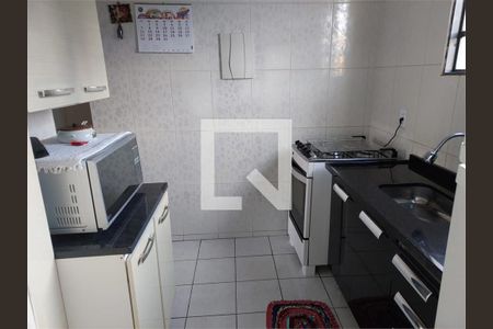 Apartamento à venda com 2 quartos, 40m² em Jardim Mirna, Taboão da Serra