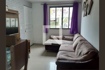 Apartamento à venda com 2 quartos, 40m² em Jardim Mirna, Taboão da Serra
