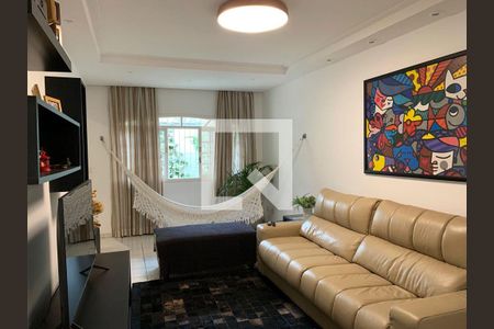 Casa à venda com 3 quartos, 130m² em Chácara Califórnia, São Paulo
