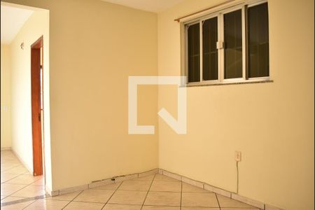 Sala de apartamento para alugar com 2 quartos, 70m² em Campo Grande, Rio de Janeiro