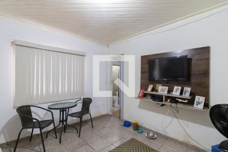 Casa à venda com 3 quartos, 125m² em Vila Camargos, Guarulhos