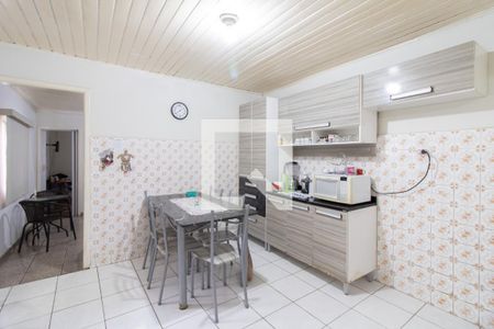 Casa à venda com 125m², 3 quartos e 2 vagas Casa à venda com 125m², 3 quartos e 2 vagasCozinha