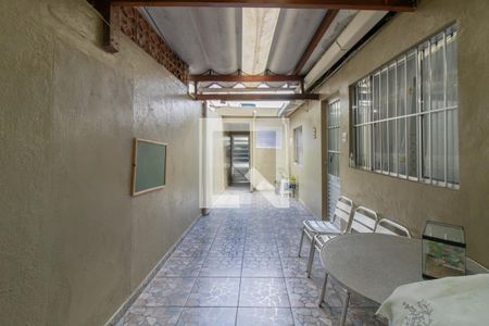 Casa à venda com 125m², 3 quartos e 2 vagas Casa à venda com 125m², 3 quartos e 2 vagasÁrea Externa