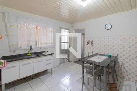 Casa à venda com 125m², 3 quartos e 2 vagas Casa à venda com 125m², 3 quartos e 2 vagasCozinha