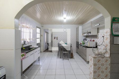 Casa à venda com 125m², 3 quartos e 2 vagas Casa à venda com 125m², 3 quartos e 2 vagasCozinha