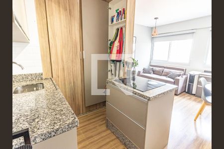 Apartamento à venda com 39m², 1 quarto e sem vaga Apartamento à venda com 39m², 1 quarto e sem vagaCozinha e Área de Serviço