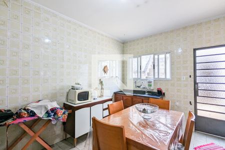 Casa para alugar com 150m², 2 quartos e 1 vagaCozinha