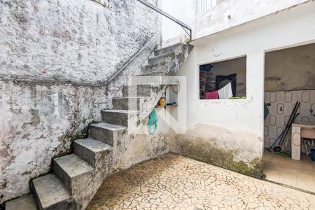 Casa para alugar com 150m², 2 quartos e 1 vagaQuintal