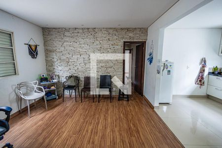 Sala de apartamento para alugar com 3 quartos, 110m² em Copacabana, Belo Horizonte