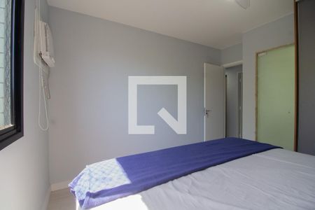 Apartamento à venda com 112m², 3 quartos e 2 vagas Apartamento à venda com 112m², 3 quartos e 2 vagasQuarto 2 - Suíte