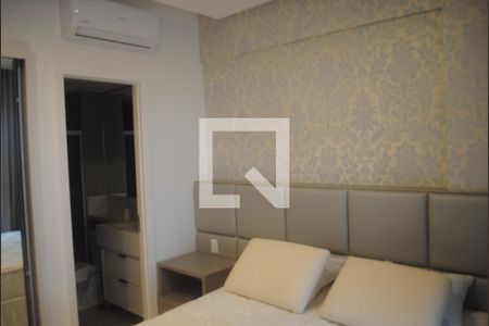 Quarto 1 de apartamento para alugar com 2 quartos, 68m² em Caminho das Árvores, Salvador