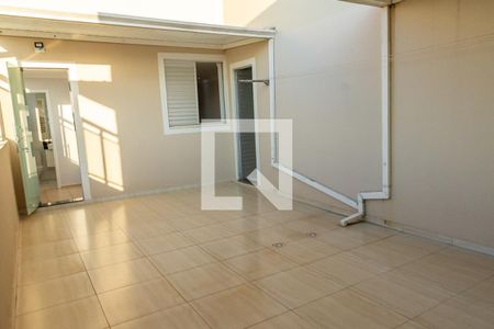 Apartamento para alugar com 150m², 2 quartos e 2 vagasPiso Superior-Quintal / Espaço para Churrasco