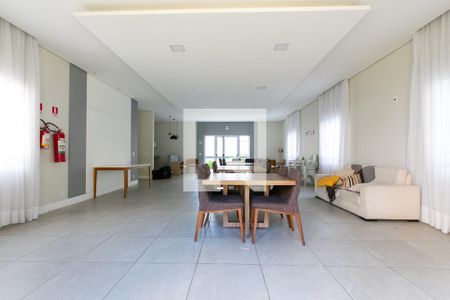 Apartamento para alugar com 42m², 2 quartos e 1 vaga Apartamento para alugar com 42m², 2 quartos e 1 vagaSalão de Festas