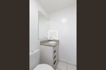 Apartamento para alugar com 42m², 2 quartos e 1 vaga Apartamento para alugar com 42m², 2 quartos e 1 vagaBanheiro