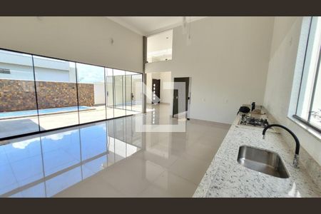 Sala/cozinha de casa de condomínio para alugar com 4 quartos, 200m² em Residencial Goiânia Golfe Clube, Goiânia