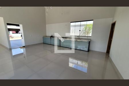 Sala/cozinha de casa de condomínio para alugar com 4 quartos, 200m² em Residencial Goiânia Golfe Clube, Goiânia