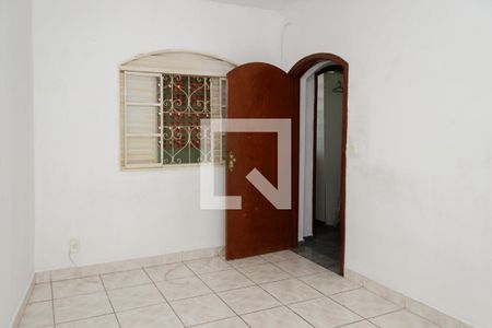 Casa à venda com 90m², 1 quarto e 1 vaga Casa à venda com 90m², 1 quarto e 1 vagaQuarto