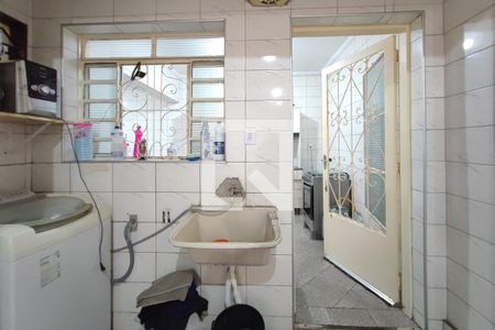 Casa à venda com 240m², 4 quartos e 3 vagasÁrea de Serviço