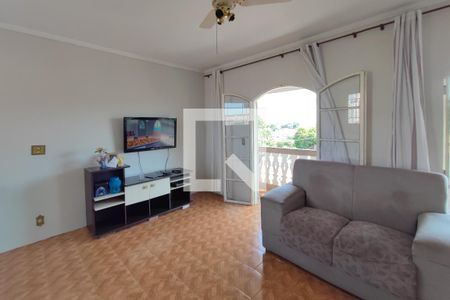 Casa à venda com 240m², 4 quartos e 3 vagasSala de Estar