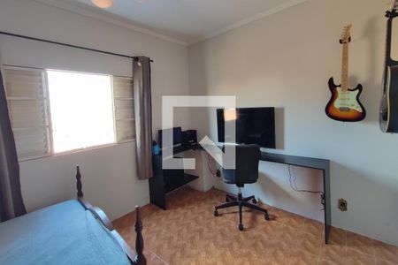 Casa à venda com 240m², 4 quartos e 3 vagasQuarto 2