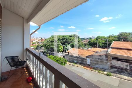 Casa à venda com 240m², 4 quartos e 3 vagasVaranda da Sala