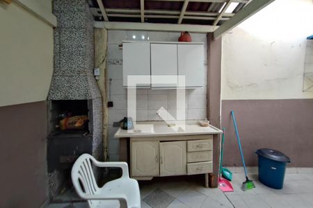 Casa à venda com 240m², 4 quartos e 3 vagasQuintal