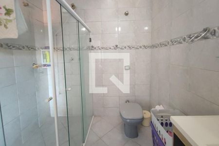 Banheiro Suíte de casa à venda com 4 quartos, 240m² em Vila Orozimbo Maia, Campinas