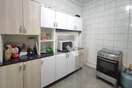 Casa à venda com 240m², 4 quartos e 3 vagasCozinha