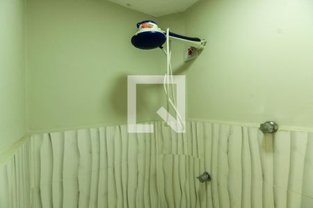 Apartamento para alugar com 73m², 2 quartos e 1 vaga Apartamento para alugar com 73m², 2 quartos e 1 vagaBanheiro de serviço