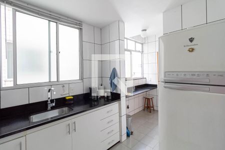 Apartamento à venda com 200m², 3 quartos e 3 vagasCozinha