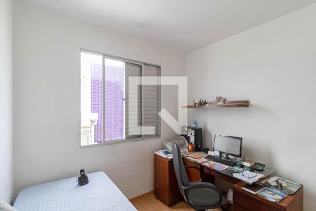 Apartamento à venda com 200m², 3 quartos e 3 vagasQuarto 2