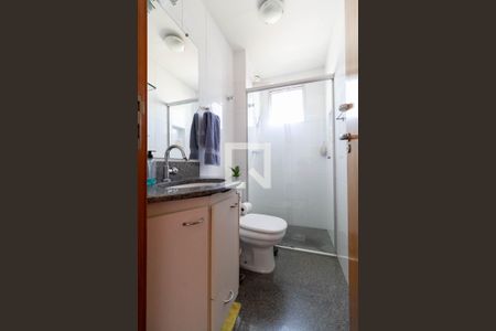 Apartamento à venda com 200m², 3 quartos e 3 vagasBanheiro da suíte