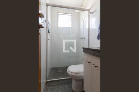 Apartamento à venda com 200m², 3 quartos e 3 vagasBanheiro social 1