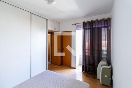 Apartamento à venda com 200m², 3 quartos e 3 vagasSuíte