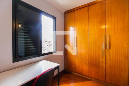 Apartamento à venda com 117m², 3 quartos e 3 vagasQuarto 2