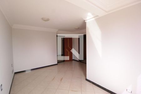 Quarto 1 - Suíte  de apartamento para alugar com 3 quartos, 240m² em Saraiva, Uberlândia
