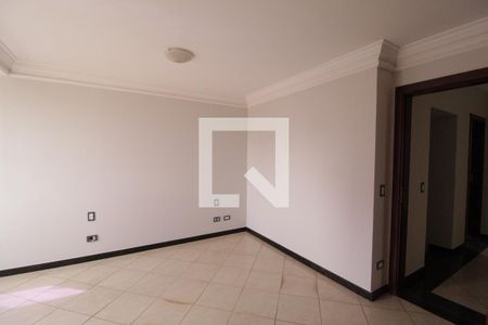 Quarto 1 - Suíte  de apartamento para alugar com 3 quartos, 240m² em Saraiva, Uberlândia