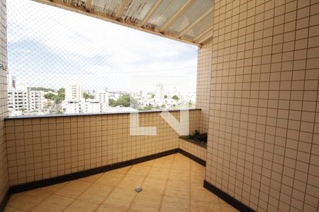 Apartamento para alugar com 240m², 3 quartos e 3 vagasvaranda