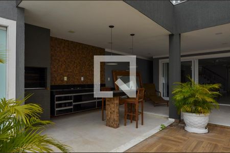 Casa de condomínio à venda com 484m², 6 quartos e 4 vagasÁrea gourmet