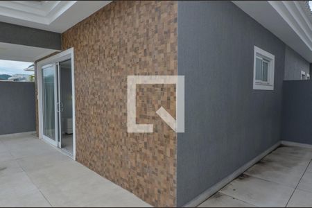 Casa de condomínio à venda com 484m², 6 quartos e 4 vagasVaranda da Suíte 2