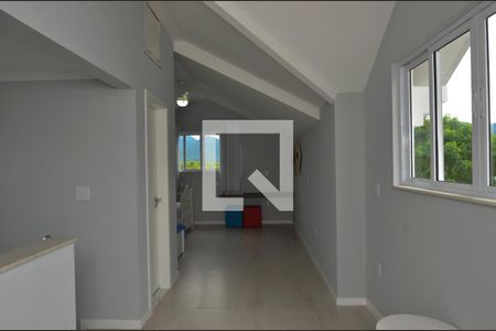 Casa de condomínio à venda com 484m², 6 quartos e 4 vagasSótão