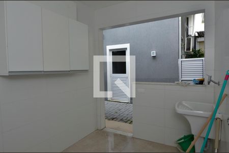 Casa de condomínio à venda com 484m², 6 quartos e 4 vagasÁrea de serviço