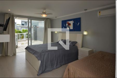 Casa de condomínio à venda com 484m², 6 quartos e 4 vagasSuite 2