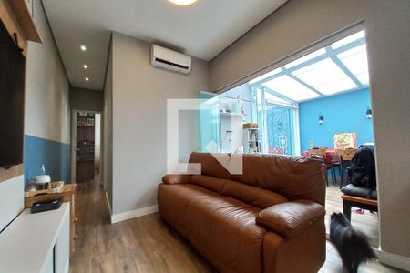 Sala de apartamento para alugar com 2 quartos, 92m² em Jardim das Cerejeiras, Campinas