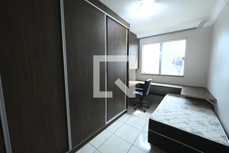 Quarto 1  de apartamento para alugar com 3 quartos, 78m² em Jardim Goiás, Goiânia