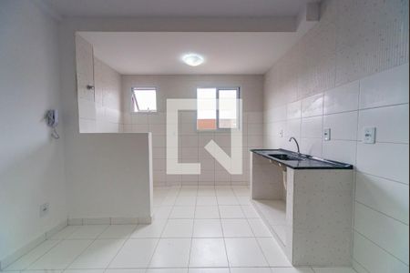 Apartamento para alugar com 50m², 2 quartos e 1 vaga Apartamento para alugar com 50m², 2 quartos e 1 vagaCozinha e Área de Serviço
