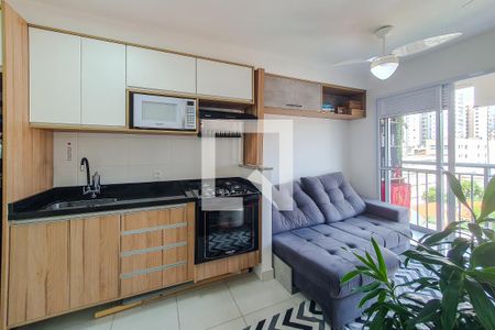 sala cozinha de apartamento para alugar com 1 quarto, 32m² em Jardim da Gloria, São Paulo